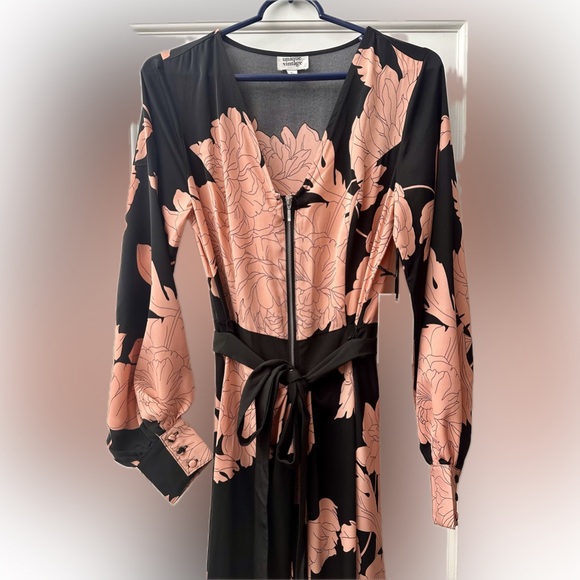 🌟NEW🌟 Floral Retro Style Jumpsuit with Skirt Overlay - Picture 8 of 12